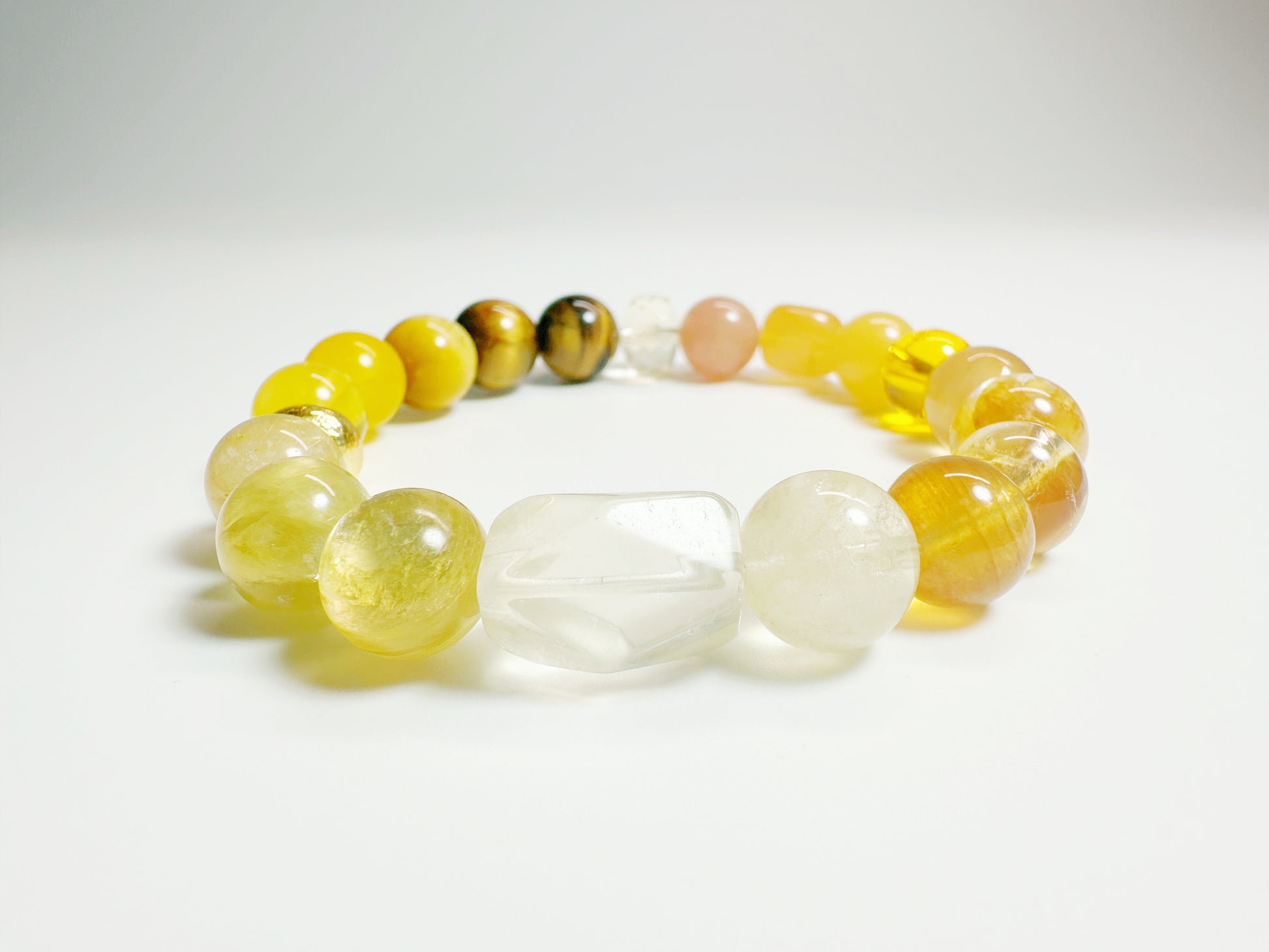 The Qiàn(倩) – Handcrafted, Silver & Crystal Bracelet