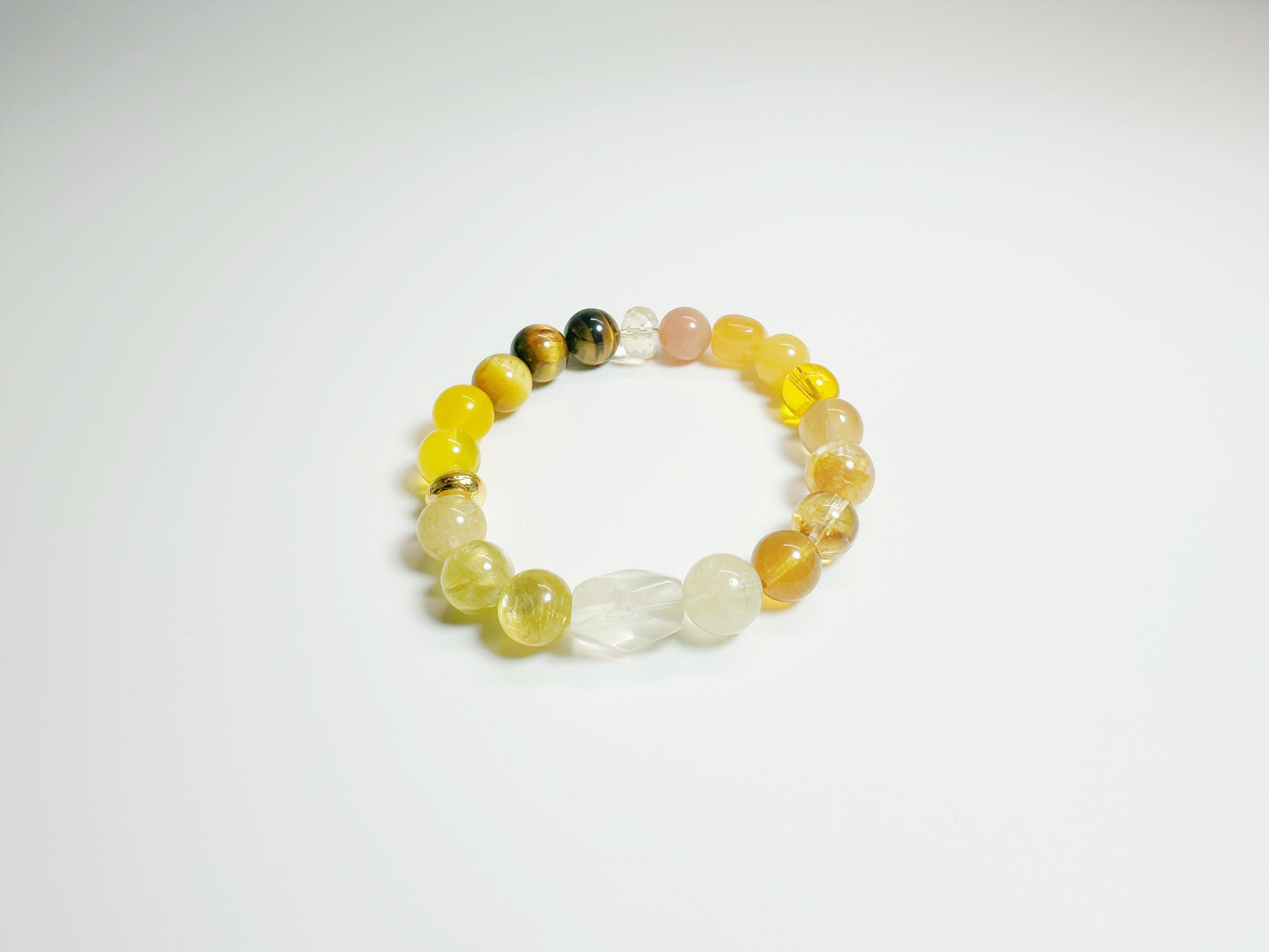 The Qiàn(倩) – Handcrafted, Silver & Crystal Bracelet