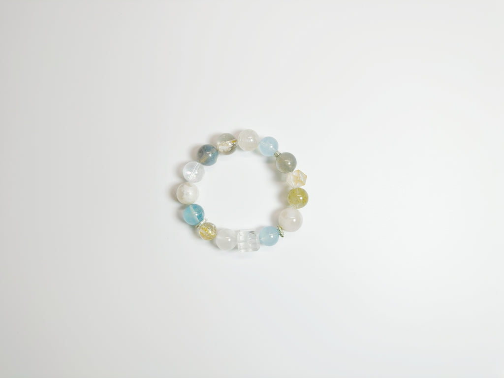 The Ài(爱) – Handcrafted, Crystal Bracelet