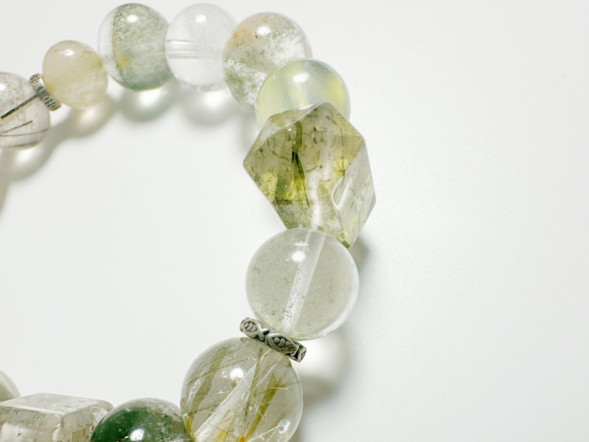 The Xiǎo(晓) – Handcrafted, Crystal Bracelet