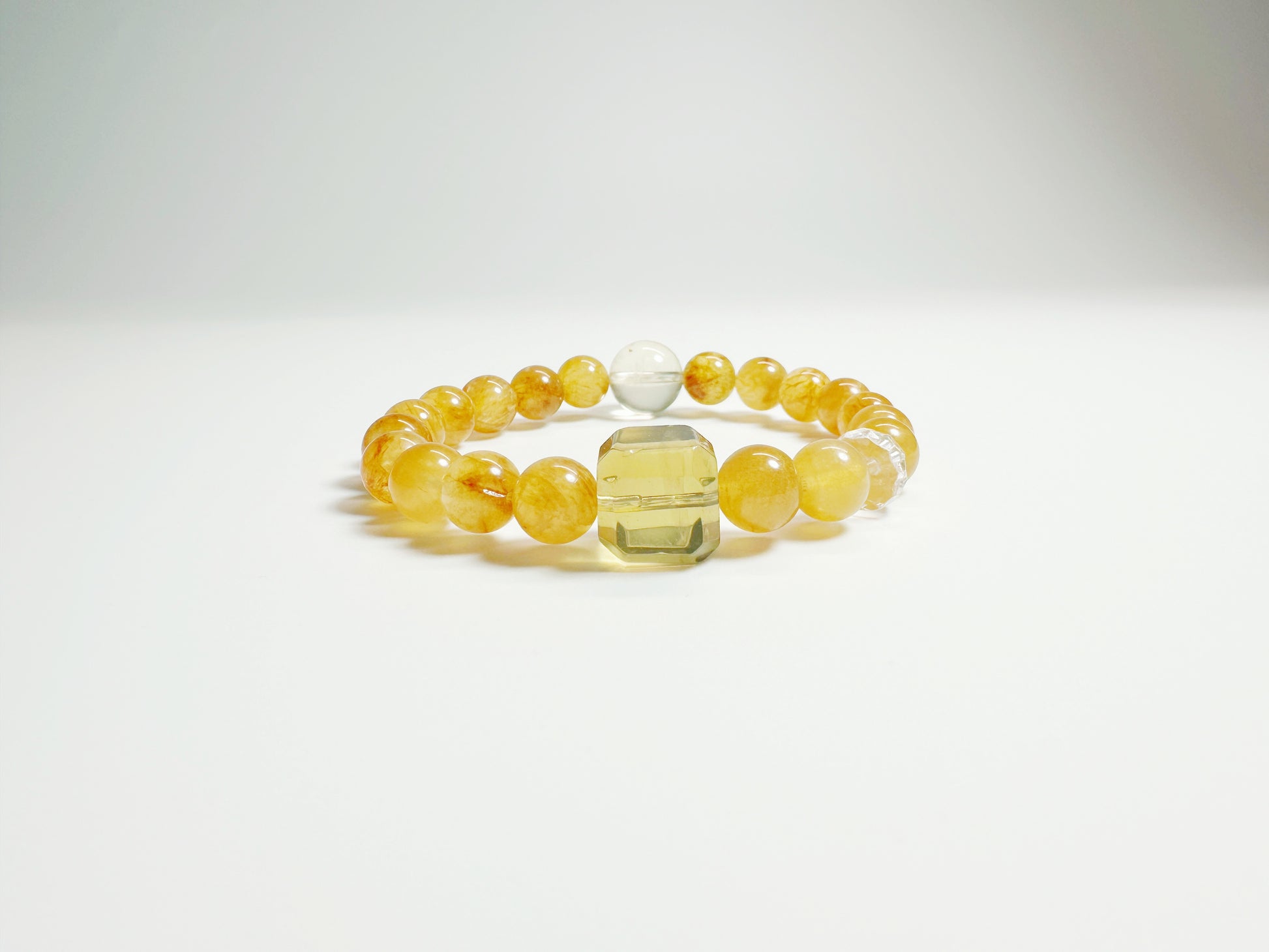 The Jīn(金) – Handcrafted, Crystal Bracelet