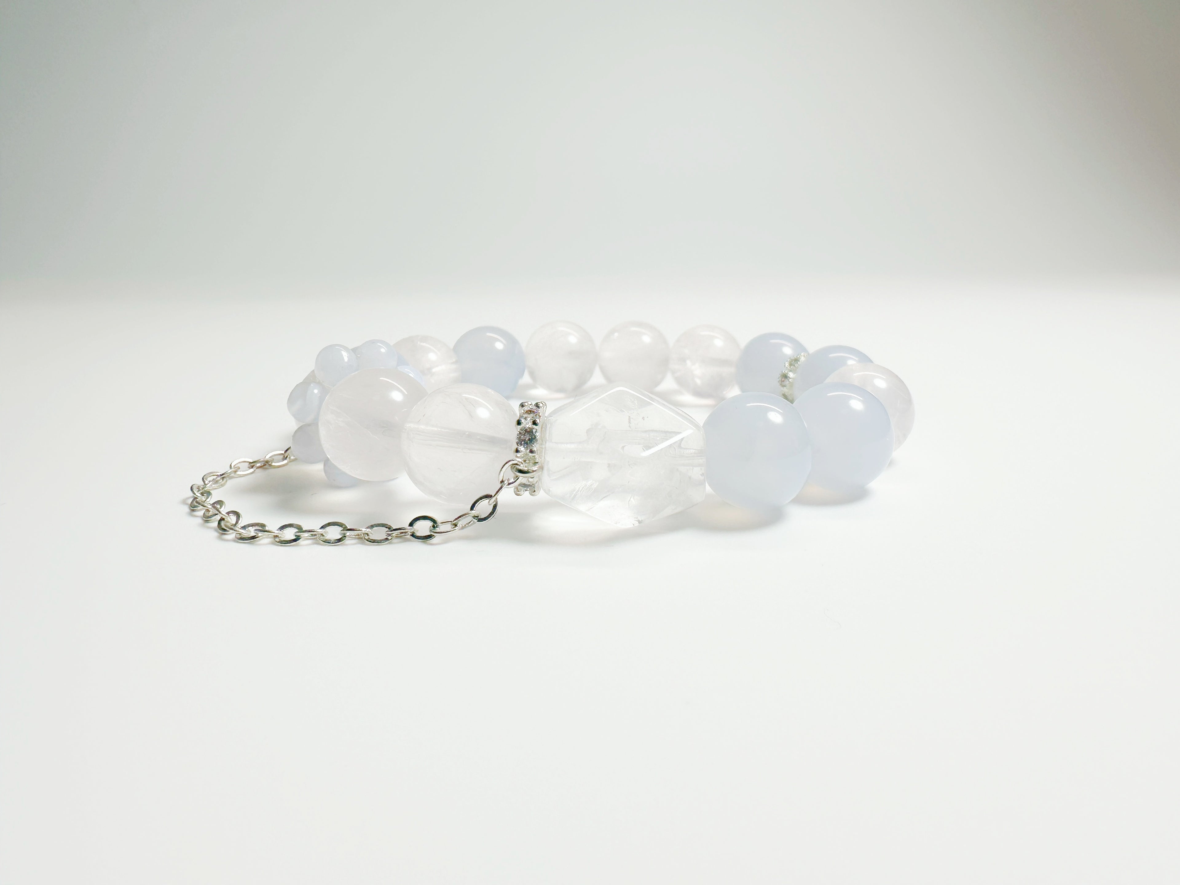 Blue and pink dreamy bracelet with rose quartz and blue lace agate for Bazi Water-Fire balance - Baiyun Temple consecrated