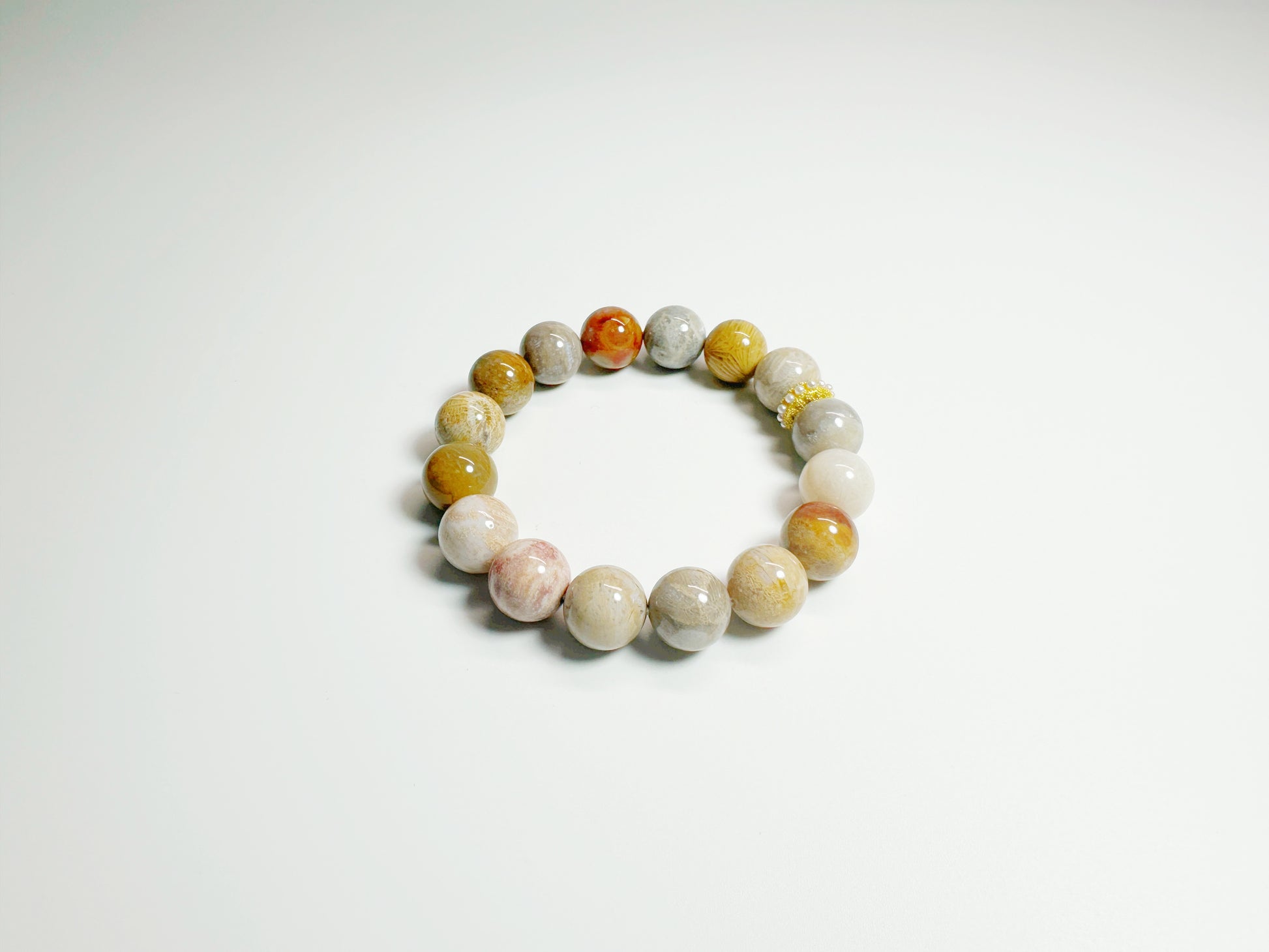 The Měi(美) – Handcrafted, Coral Bracelet