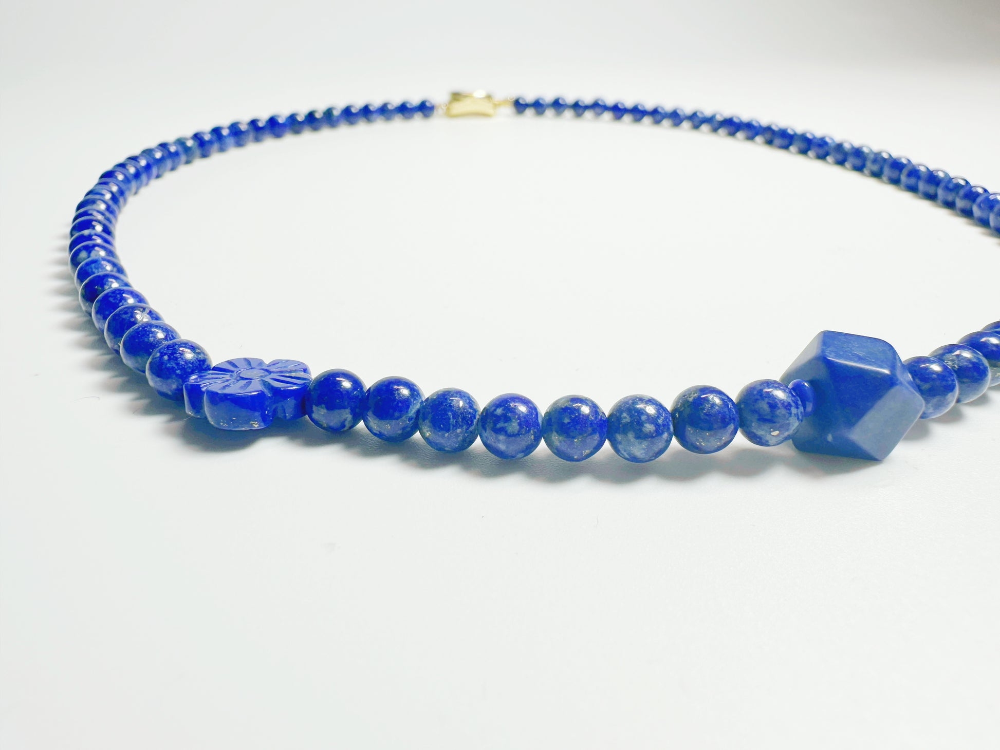The Diàn(靛) – Handcrafted, Kyanite Necklace