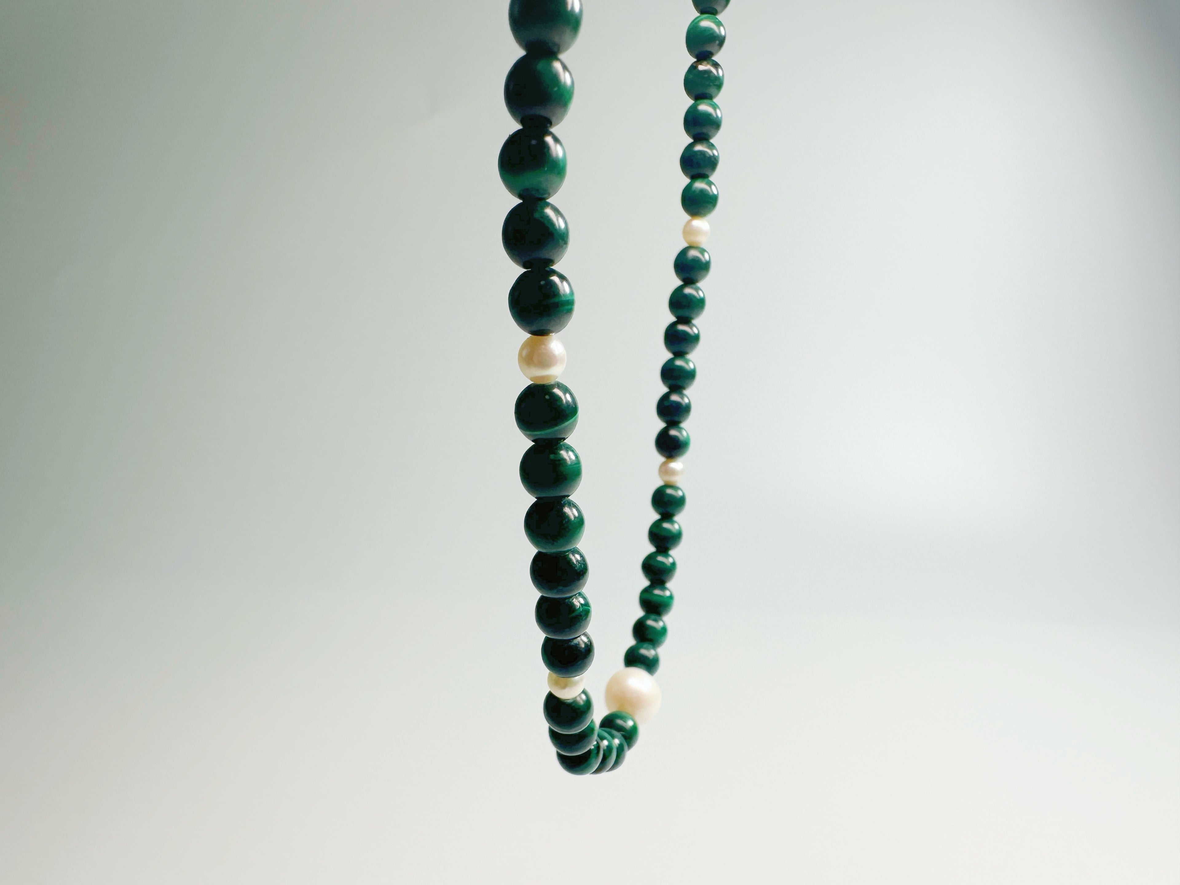 The Bì(碧) – Handcrafted, Pearl & Malachite Necklace