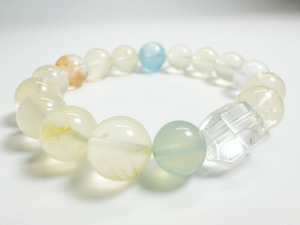 The Yù(玉) – Handcrafted, Crystal Bracelet