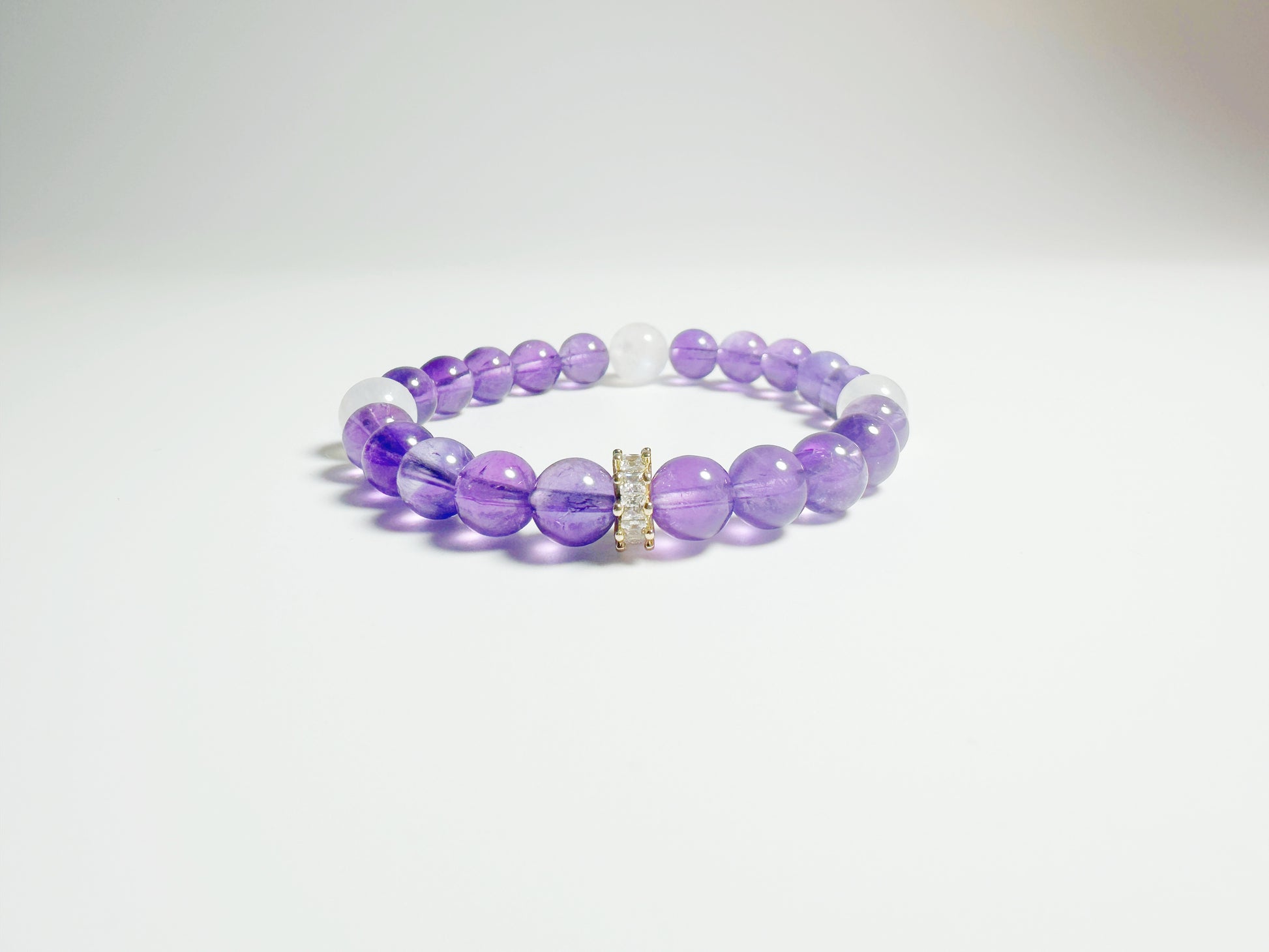 The Zǐ(紫) – Handcrafted, Moonstone & Amethyst Bracelet