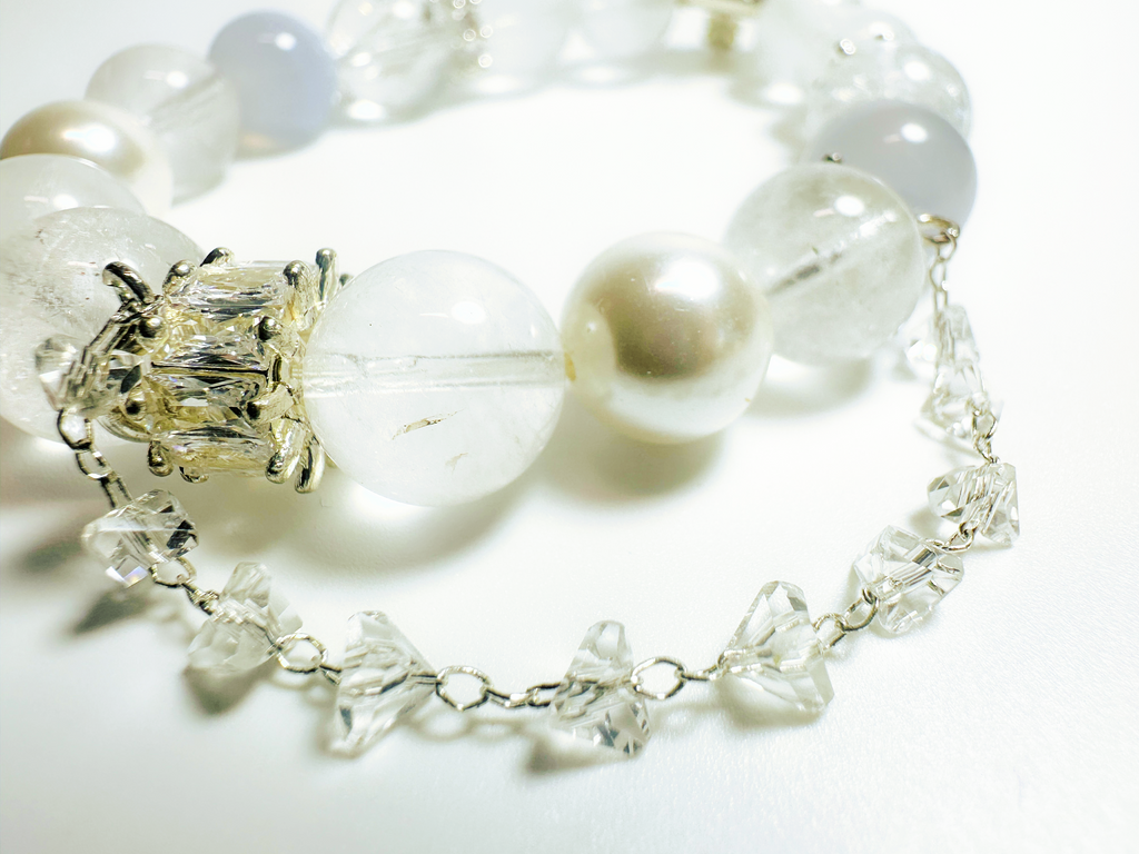 BaiZe – The White Marsh Guardian, Handcrafted Crystal Bracelet